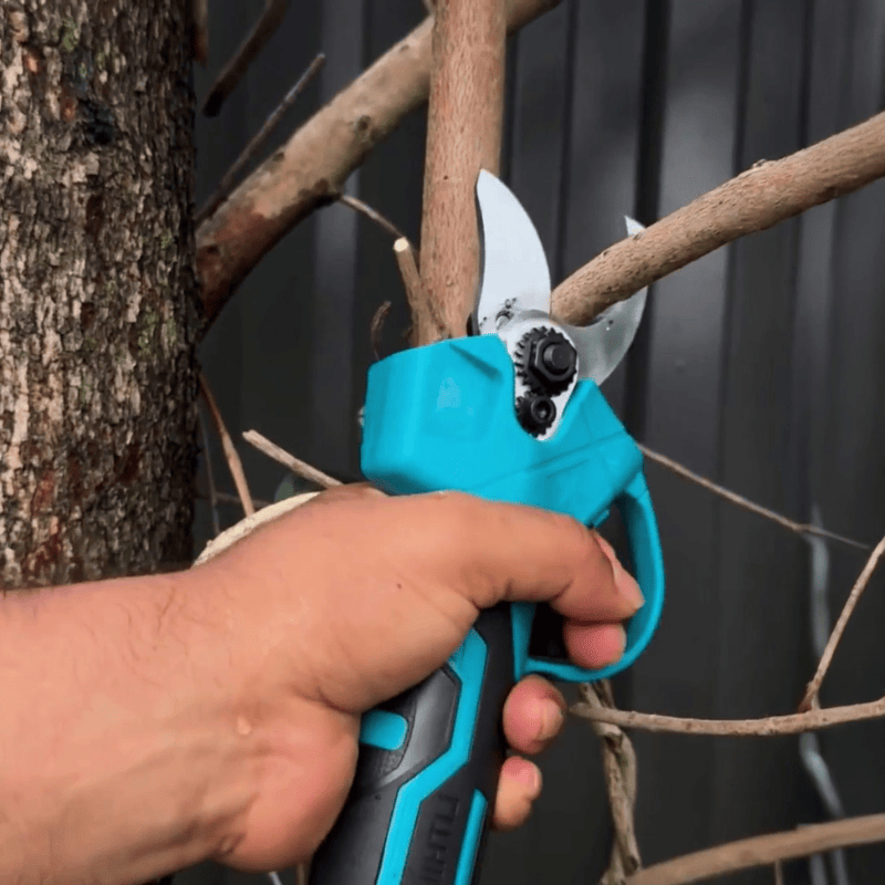 TidyGo™ Premium Pruning Shears